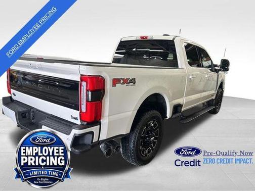 Star White Metallic Tri-Coat 2026 Ford F-250 Platinum