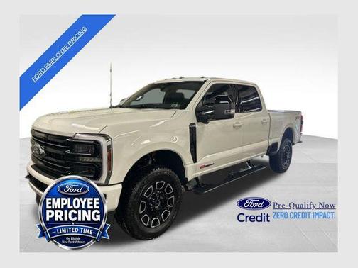Star White Metallic Tri-Coat 2026 Ford F-250 Platinum