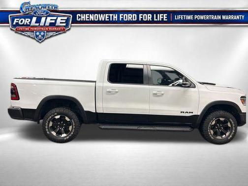 Bright White Clearcoat 2022 RAM 1500 Rebel