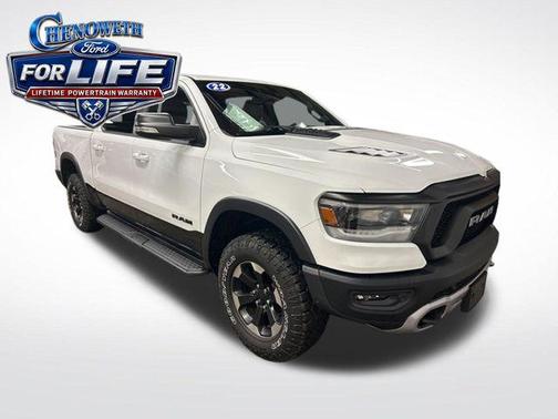 Bright White Clearcoat 2022 RAM 1500 Rebel
