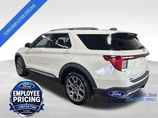 Star White Metallic Tri-Coat 2025 Ford Explorer Platinum