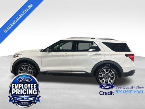 Star White Metallic Tri-Coat 2025 Ford Explorer Platinum