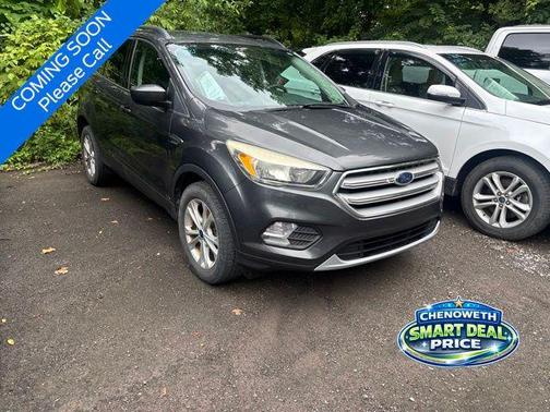Magnetic 2018 Ford Escape SE