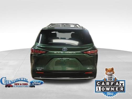 2025 Toyota Sienna Limited