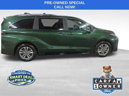 2025 Toyota Sienna Limited