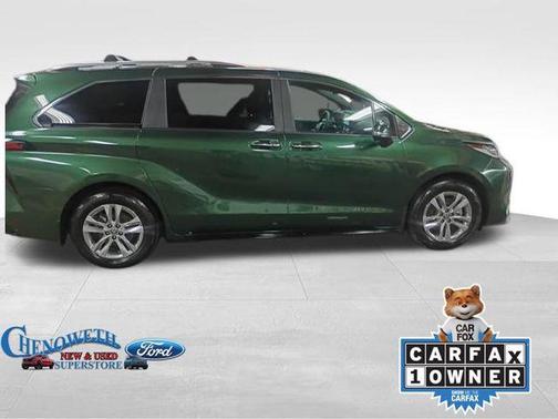 2025 Toyota Sienna Limited