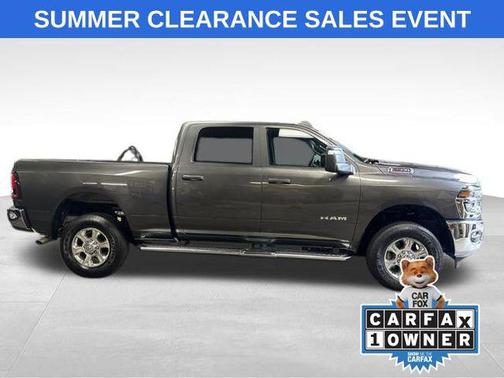 Granite Crystal Metallic Clearcoat 2026 RAM 2500 Big Horn Crew Cab 4x4 6'4' Box