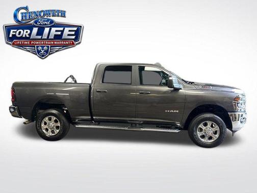 Granite Crystal Metallic Clearcoat 2026 RAM 2500 Big Horn Crew Cab 4x4 6'4' Box