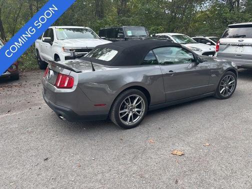 2011 Ford Mustang GT Premium