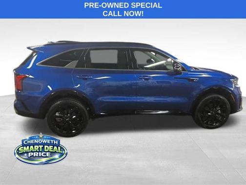 2022 Kia Sorento SX