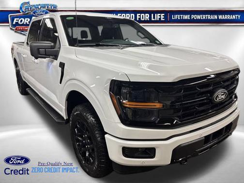 Oxford White 2026 Ford F-150 XLT