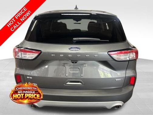 Carbonized Gray Metallic 2022 Ford Escape SE
