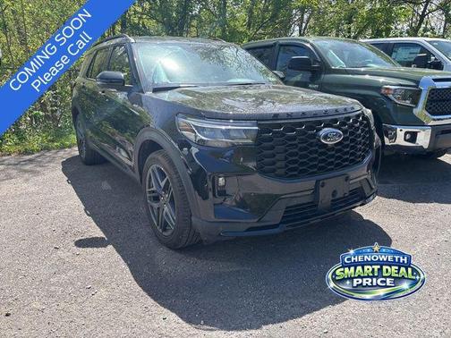 Black Metallic 2025 Ford Explorer ST-Line
