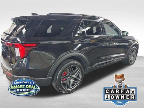 Black Metallic 2025 Ford Explorer ST-Line