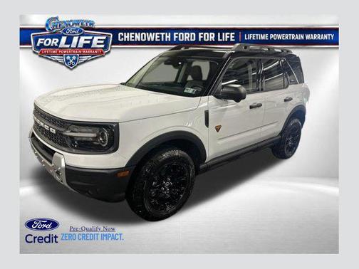 Oxford White 2026 Ford Bronco Sport Badlands