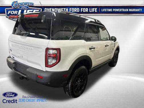 Oxford White 2026 Ford Bronco Sport Badlands