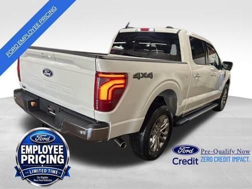 Star White Metallic Tri-Coat 2026 Ford F-150 Lariat