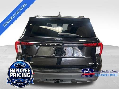 Agate Black Metallic 2026 Ford Explorer Active w/200A Pkg