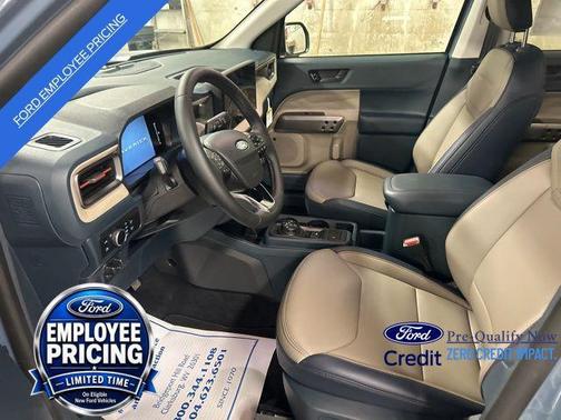 Azure Gray Metallic Tri-Coat 2026 Ford Maverick Lariat