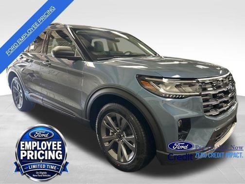 Vapor Blue Metallic 2026 Ford Explorer Active w/200A Pkg