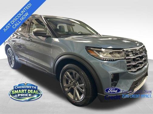 2026 Ford Explorer Active w/200A Pkg