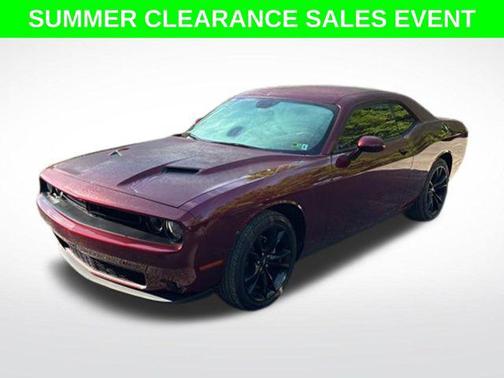 Octane Red Pearlcoat 2018 Dodge Challenger SXT