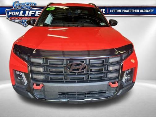 Canyon Red 2025 Hyundai SANTA CRUZ XRT
