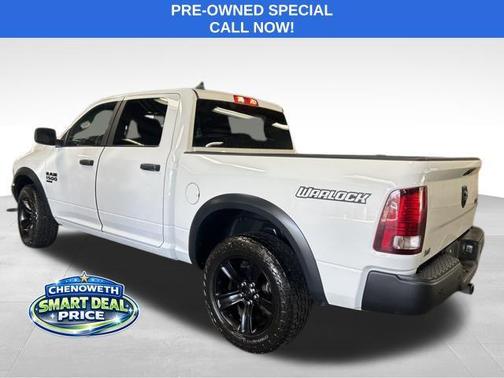 Bright White Clearcoat 2022 RAM 1500 Classic Warlock Crew Cab 4x4 5'7' Box
