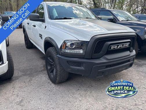 Bright White Clearcoat 2022 RAM 1500 Classic Warlock Crew Cab 4x4 5'7' Box