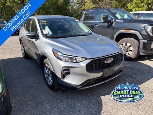 Iconic Silver Metallic 2024 Ford Escape Active