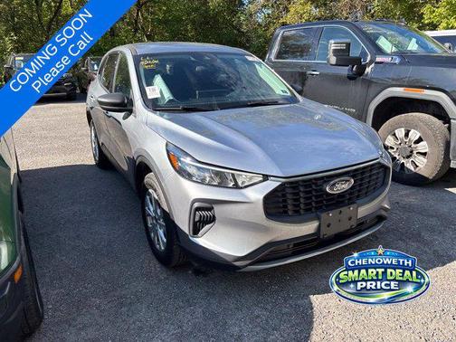 Iconic Silver Metallic 2024 Ford Escape Active