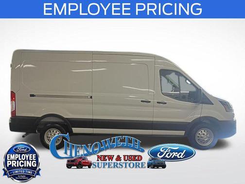 Oxford White 2026 Ford Transit-250 Base