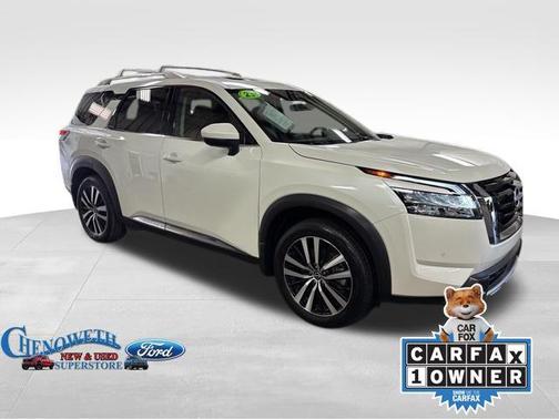 2023 Nissan Pathfinder Platinum 4WD