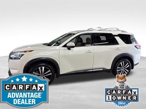 2023 Nissan Pathfinder Platinum 4WD