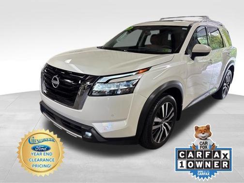 2023 Nissan Pathfinder Platinum 4WD