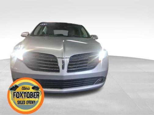 2019 Lincoln MKT Standard