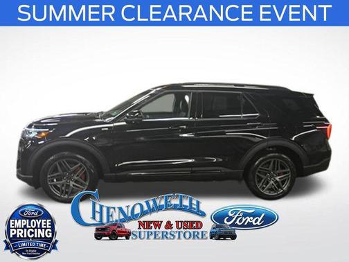 Agate Black Metallic 2026 Ford Explorer ST-Line