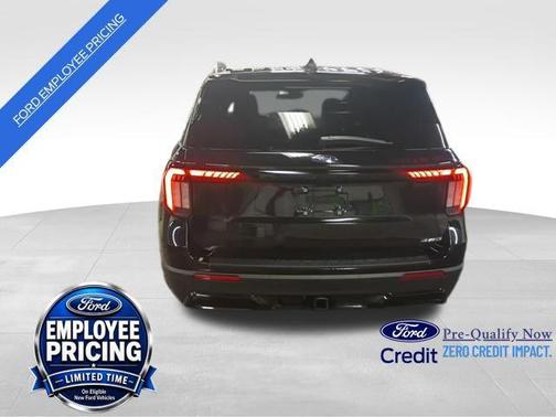 Agate Black Metallic 2026 Ford Explorer ST-Line