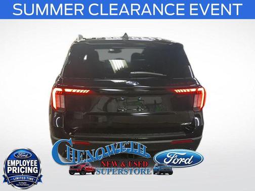 Agate Black Metallic 2026 Ford Explorer ST-Line