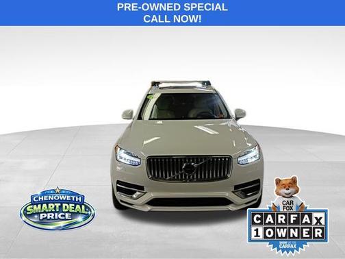 2022 Volvo XC90 Recharge Plug-In Hybrid T8 Inscription 7 Passenger