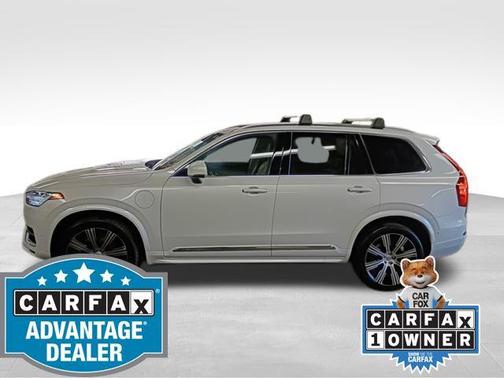 2022 Volvo XC90 Recharge Plug-In Hybrid T8 Inscription 7 Passenger