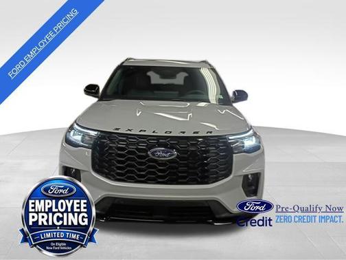 Space White Metallic 2026 Ford Explorer ST-Line