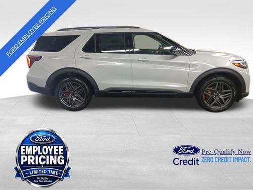 Space White Metallic 2026 Ford Explorer ST-Line
