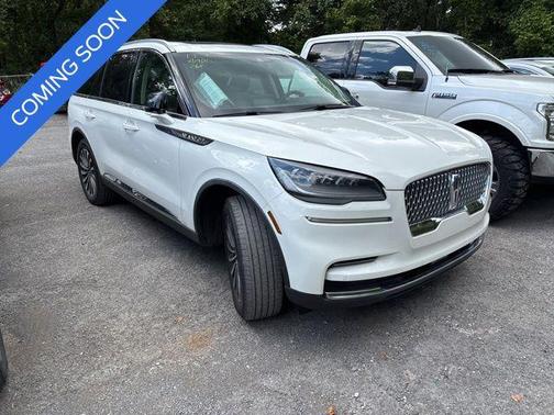 2023 Lincoln Aviator Standard AWD