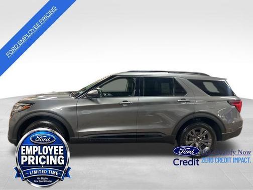 Carbonized Gray Metallic 2026 Ford Explorer Active w/200A Pkg