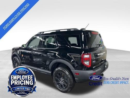 Shadow Black 2025 Ford Bronco Sport Badlands