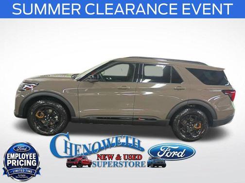 Marsh Gray 2026 Ford Explorer Tremor