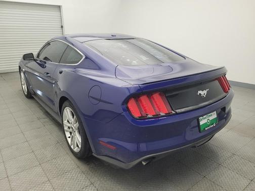 2016 Ford Mustang EcoBoost Premium