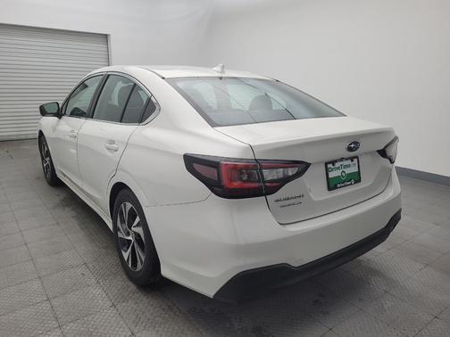 2022 Subaru Legacy Base