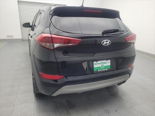 2017 Hyundai TUCSON Night